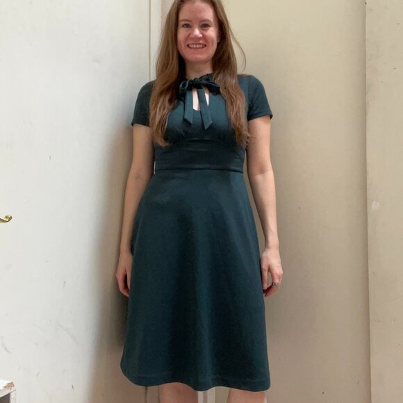 ModCloth Dark Green Midi Dress | Keyhole Neckline & Bow Tie | Size S - Picture 1 of 8